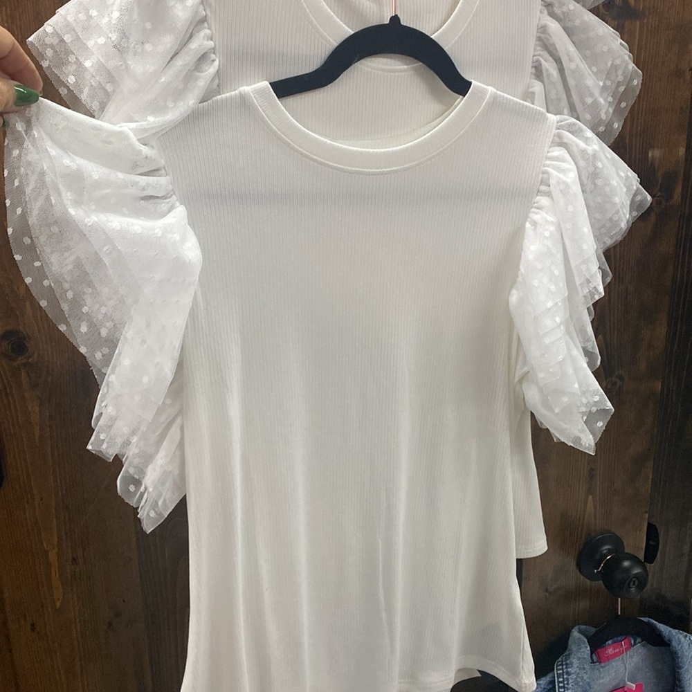 Dotted Mesh Ruffle Top - Picture 4 of 4